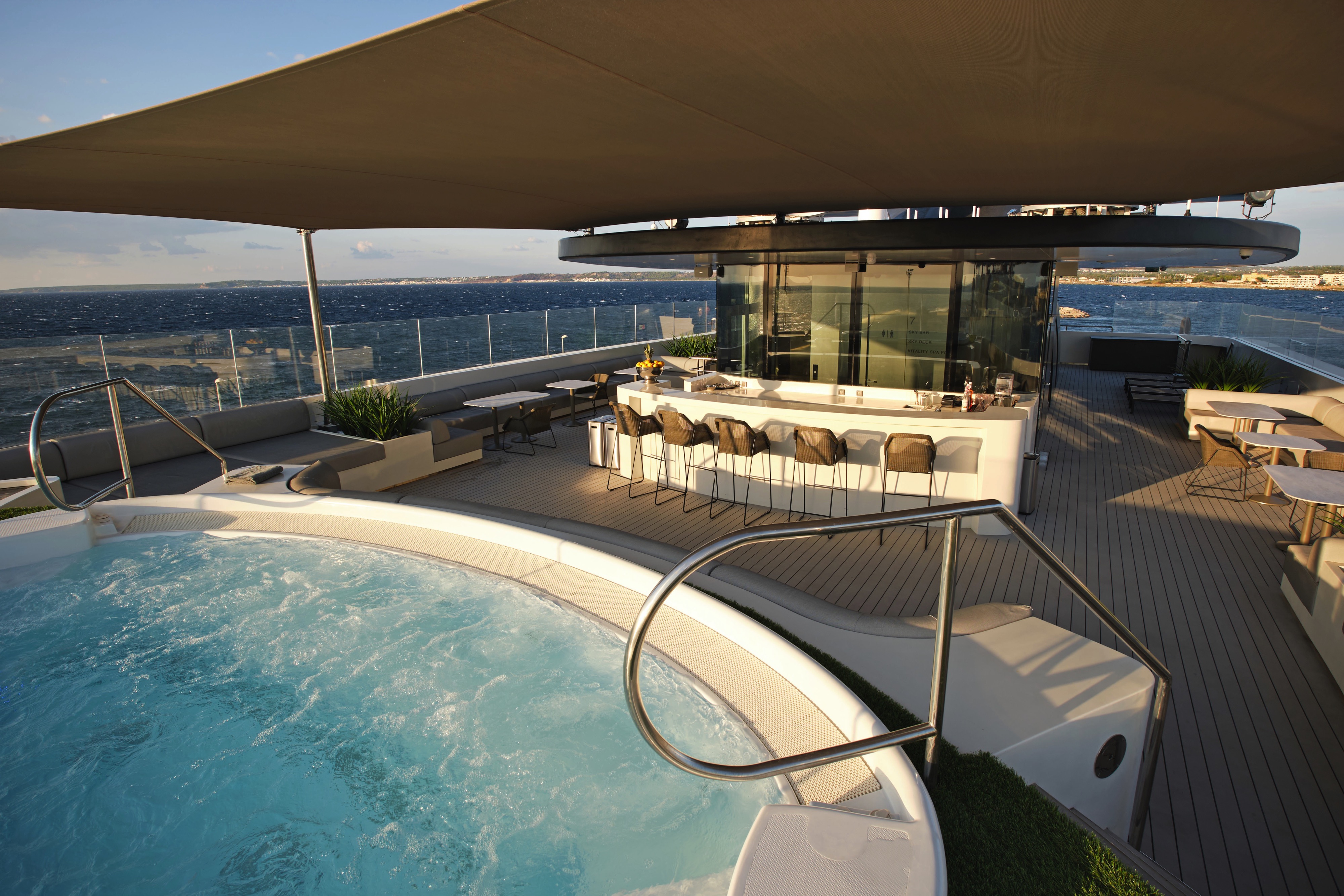 Emerald Sakara - Sky Deck